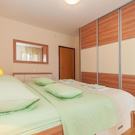 Apartment Temza Krilo Luaran gambar