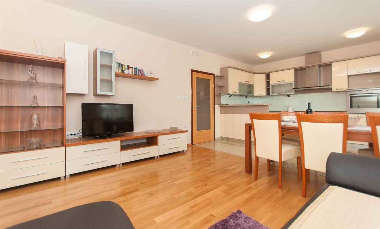 Apartment Temza Krilo Luaran gambar